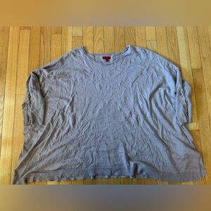 Jennifer Lopez Light Gray Women’s Blouse